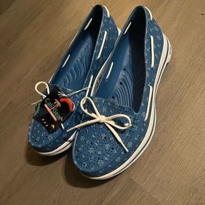 CaliGear Skechers Go Walk 5, size 9